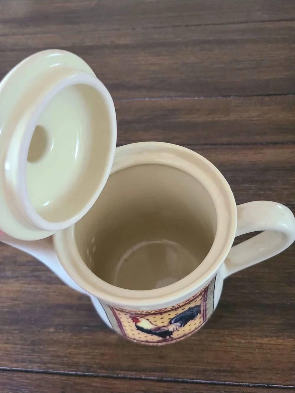 Cream Ceramic Teapot with Rooster Motif